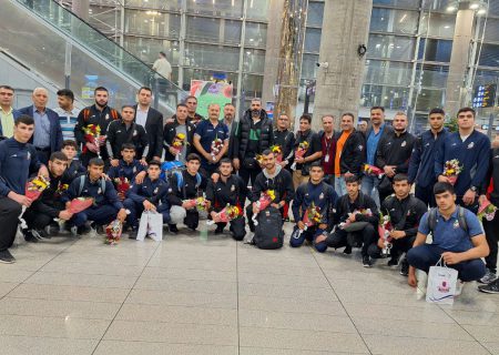 تیم ملی بوکس جوانان و امید با 6 مدال به کشور بازگشت